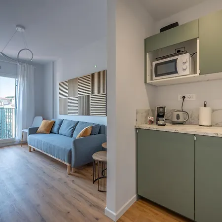 Apartament Interno 7-11 Piazza Del Bacio - Italywego *