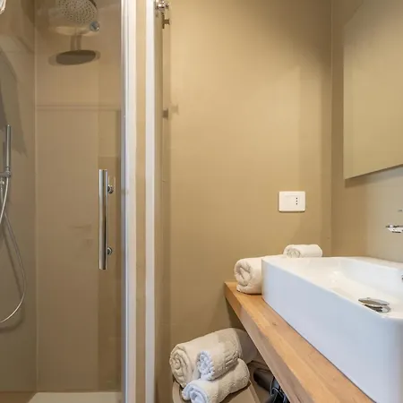 Interno 7-11 Piazza Del Bacio - Italywego *